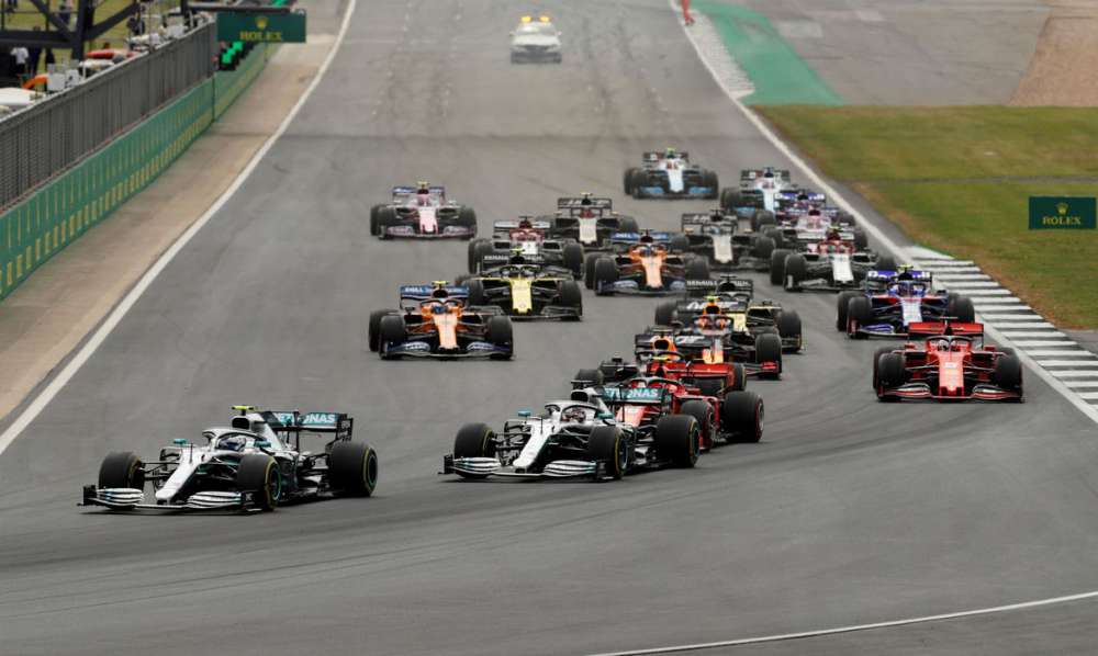 Doria revela 'sprint race' no GP São Paulo e convida Bolsonaro para prova 