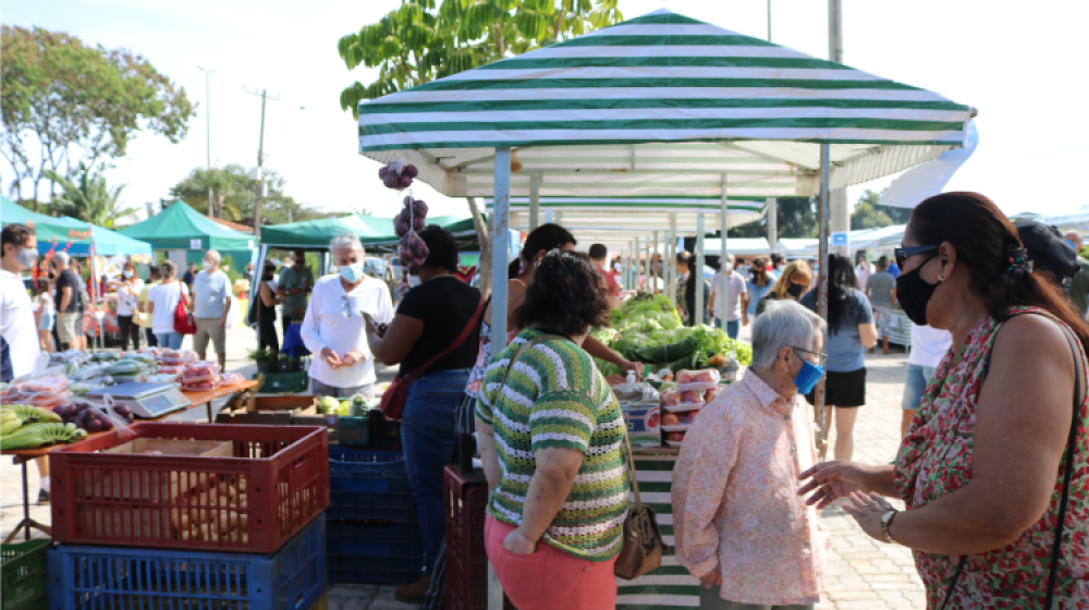 População de Vargem Bonita ganha Feira do Produtor