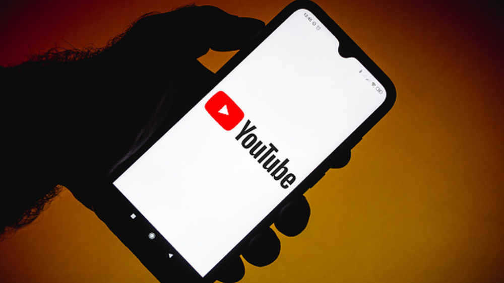 Canais bolsonaristas investigados ganharam R$ 4 milhões no YouTube, calcula PGR