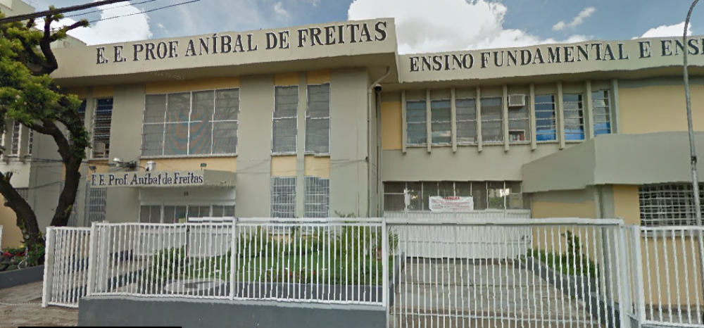 Direção da escola de aluno criticado por trabalho LGBT é investigada pela Seduc SP 