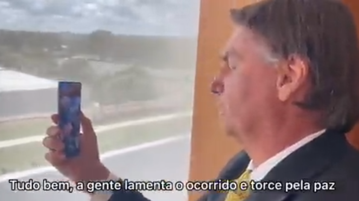 Bolsonaro a brasileiros resgatados na Polônia: 