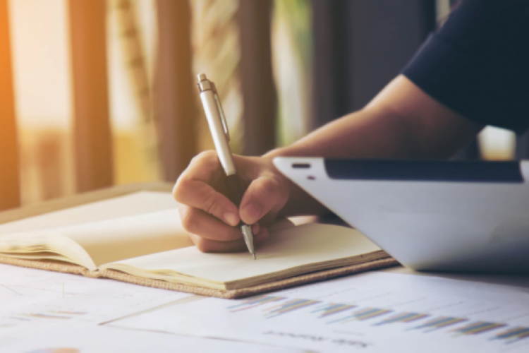 Empresa de tecnologia da educação anuncia expansão para América Latina