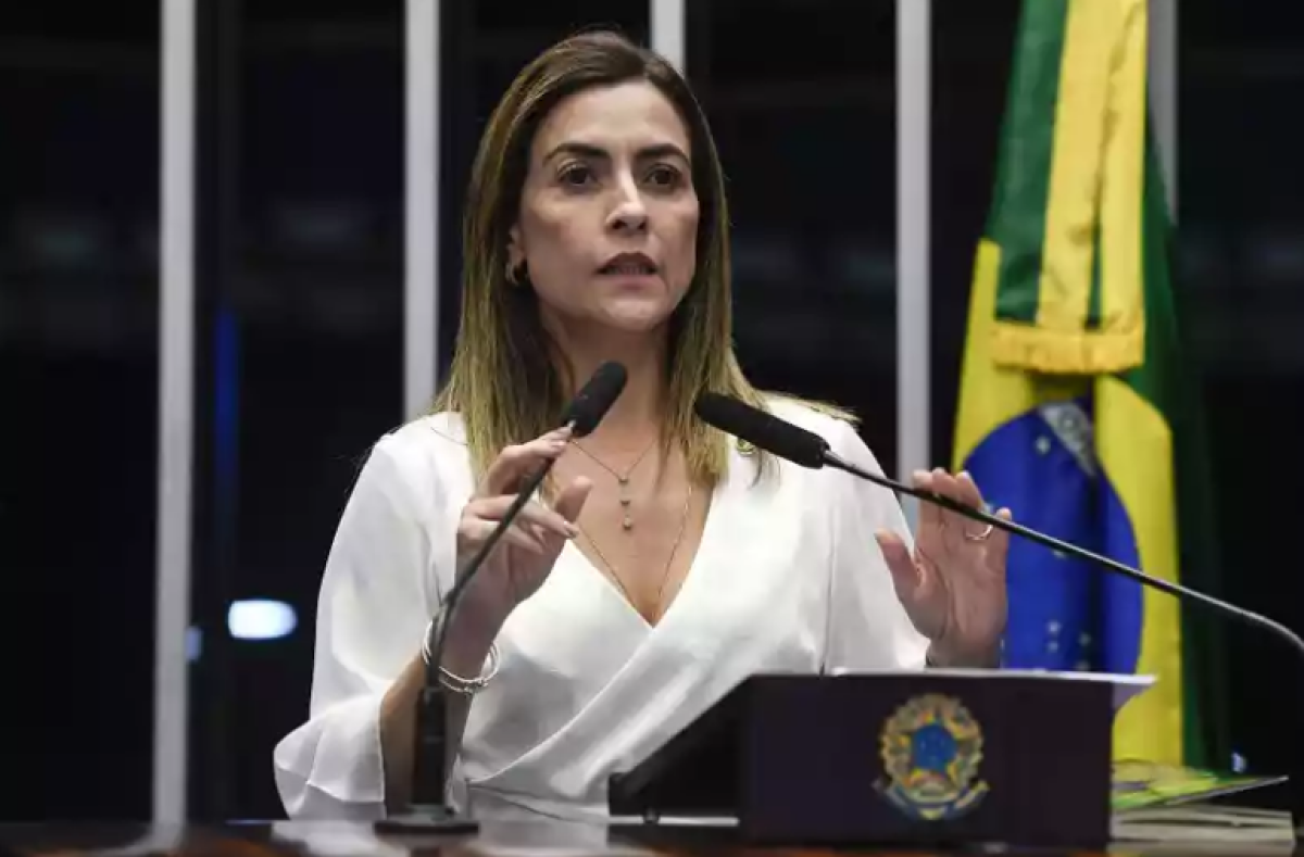 Soraya defende deputado do PT que derrubou celular em sua cabeça