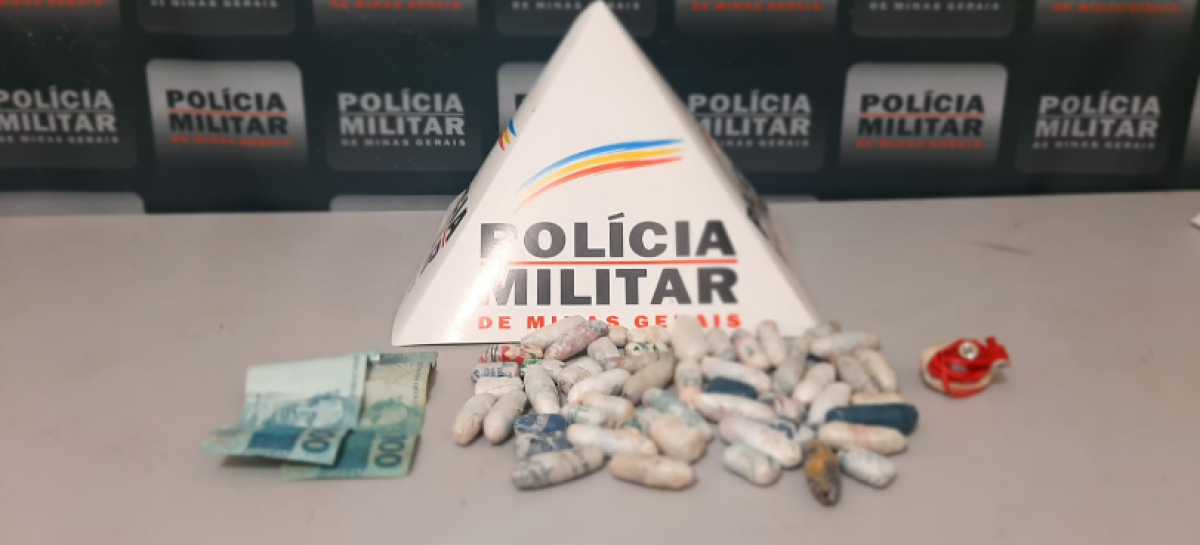 Presidiário em ‘saidinha’ engole cocaína, fone de ouvido e cabo USB