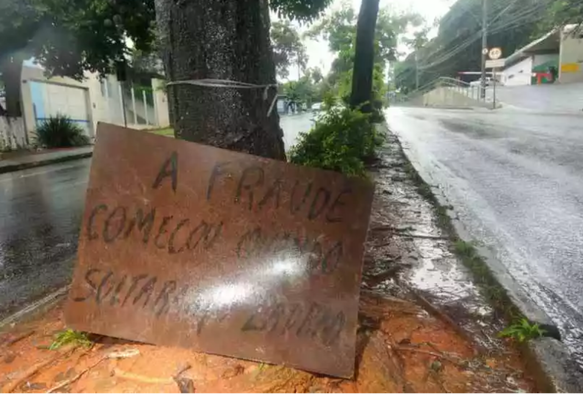 Local onde bolsonaristas acampavam em BH amanhece vazio neste sábado