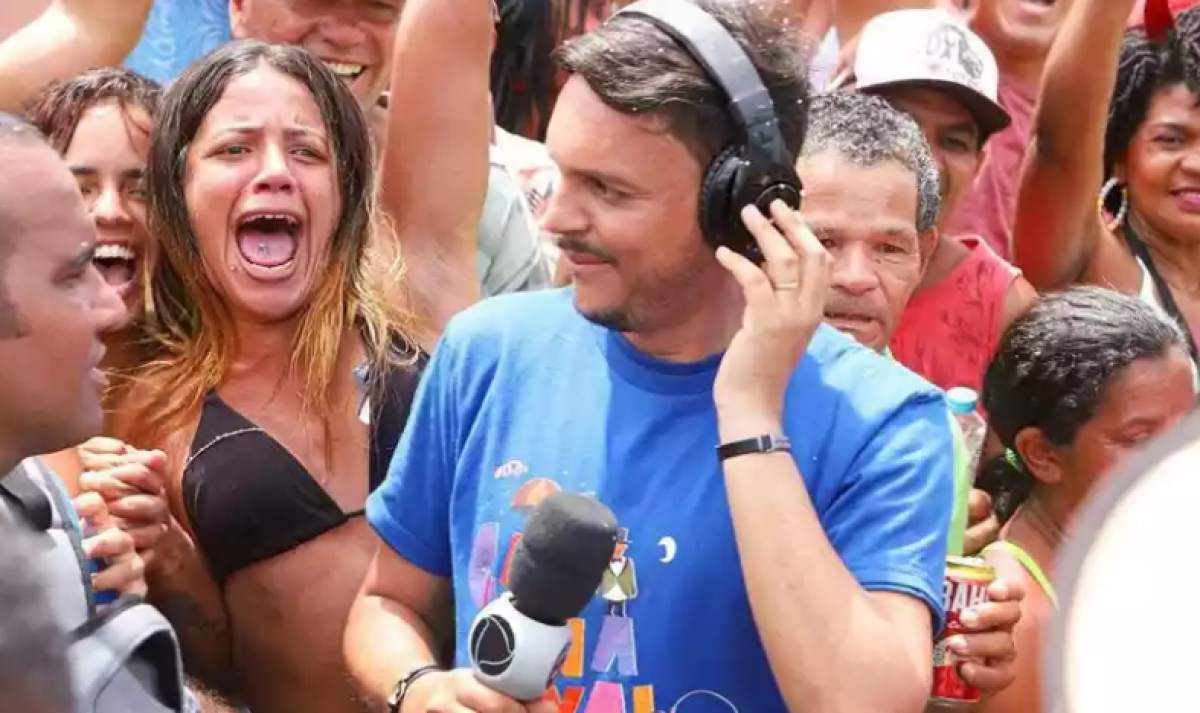 Príncipe dos memes: quem é o repórter beijado ao vivo no Carnaval