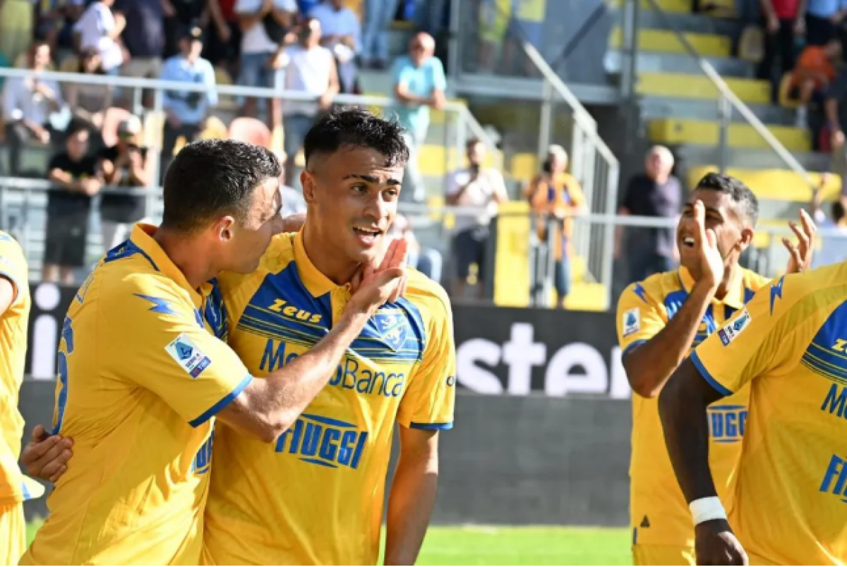 Brasiliense Reinier engrena no Frosinone e sonha com retorno ao Real