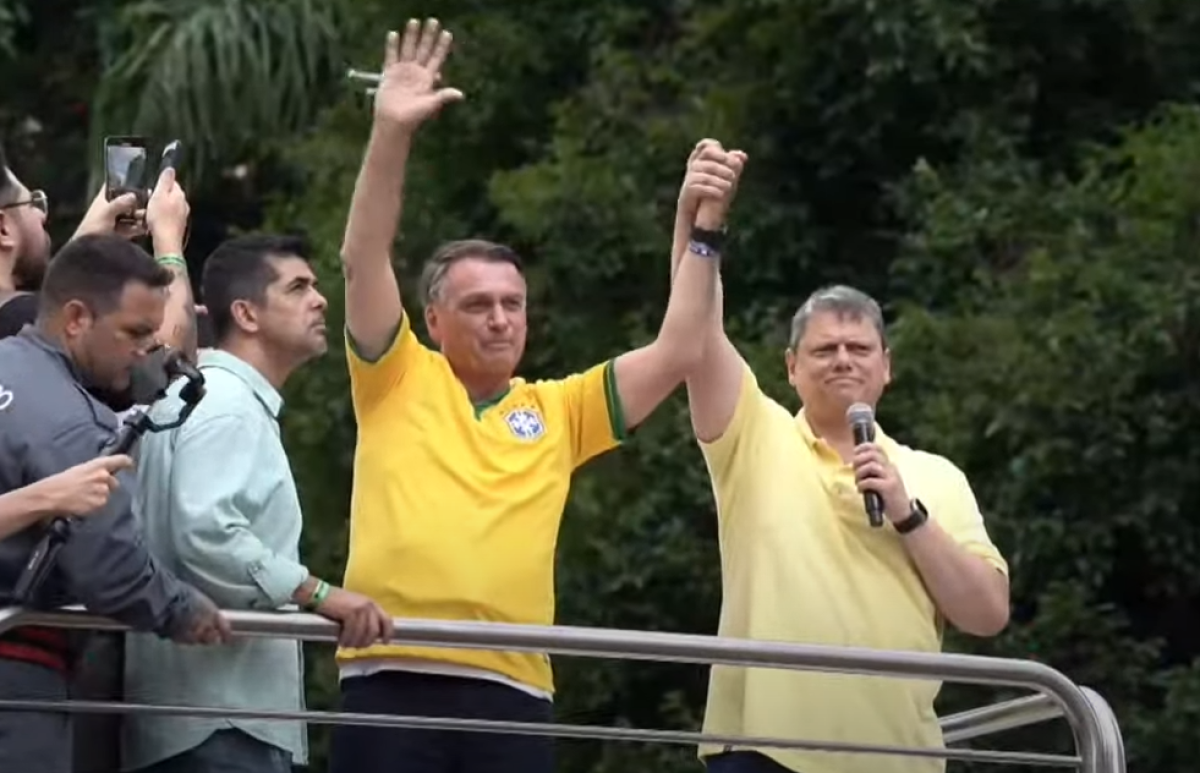 Tarcísio é o preferido para presidência, diz pesquisa feita no ato pró-Bolsonaro