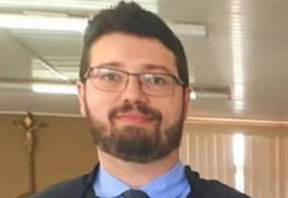 Advogado Pedro Cassimiro foi morto, a tiros, quando chegava ao F&oacute;rum de Ibirit&eacute; -  (crédito: Redes sociais)