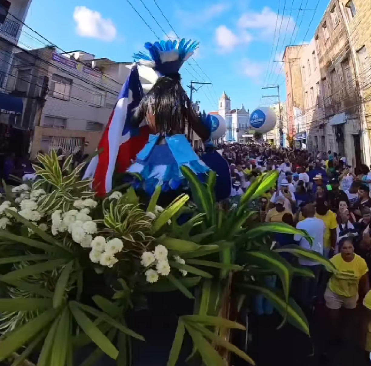 2 de Julho: multidão vai às ruas para comemorar a independência da Bahia