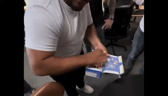 presente - (crédito: reprodução) presente - (crédito: reprodução)