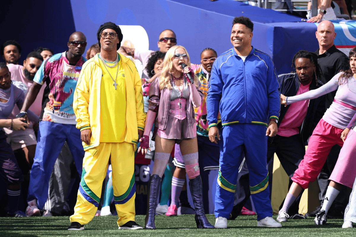 madonna ronaldo e ronaldinho - (crédito: afp) madonna ronaldo e ronaldinho - (crédito: afp)