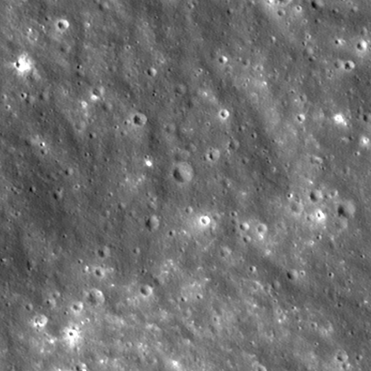 Animação que mostra o antes e o depois da cratera formada após o impacto do estágio superior do foguete Falcon 9 na superfície da Lua em 5 de agosto de 2026. - (crédito: Reprodução/NASA) Animação que mostra o antes e o depois da cratera formada após o impacto do estágio superior do foguete Falcon 9 na superfície da Lua em 5 de agosto de 2026. - (crédito: Reprodução/NASA)