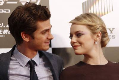 Andrew Garfield diz que mentiu para Emma Stone sobre presença em 'Homem-Aranha'