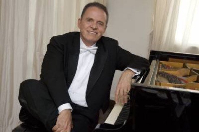 Morre Miguel Proença, pianista e gestor cultural brasileiro -  (crédito: Beti Niemeyer/Divulgação)