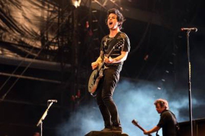 Billie diz pretender virar um cidadão inglês após a decisão - (crédito: THOMAS SAMSON) Billie diz pretender virar um cidadão inglês após a decisão - (crédito: THOMAS SAMSON)