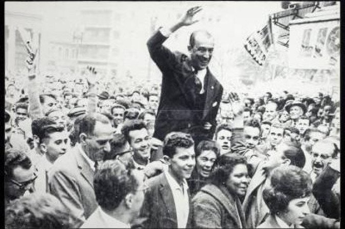 Os Anos JK: documentário sobre o presidente bossa nova.