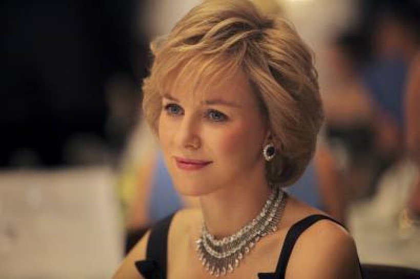 Crédito: splitscreen-blog.blogspot.com/Reprodução da Internet. Atriz Naomi Watts como Princesa Diana.