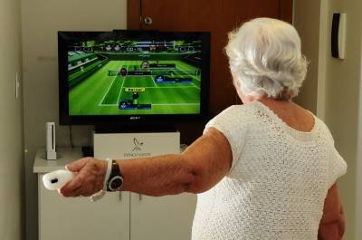 Os jogos eletrônicos encantam todas as idades e são, inclusive, plataformas utilizadas nas redes de ensino