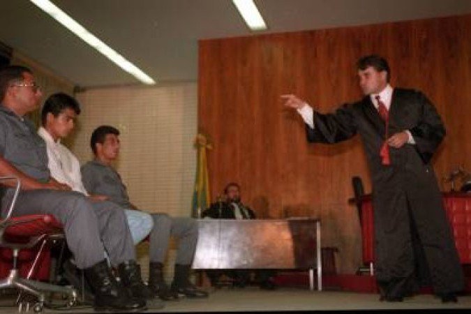 Em 1994, Gengis Keine de Brito foi condenado a 21 anos de prisão. Solto, ele acumula outras transgressões à lei 