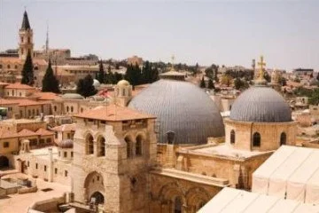 Israel proibiu a celebração da missa de Domingo de Ramos na igreja do Santo Sepulcro, em Jerusalém, e recuou após pressão internacional - (crédito: Go Israel/EM/Divulga??o/D.A Press) Israel proibiu a celebração da missa de Domingo de Ramos na igreja do Santo Sepulcro, em Jerusalém, e recuou após pressão internacional - (crédito: Go Israel/EM/Divulga??o/D.A Press)
