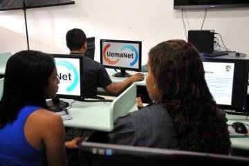 EaD oferece ao aluno maior flexibilidade de horário e chega a regiões sem estrutura universitária -  (crédito: Diego Chaves/CB/D.A Press)