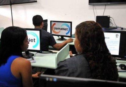EaD oferece ao aluno maior flexibilidade de horário e chega a regiões sem estrutura universitária -  (crédito: Diego Chaves/CB/D.A Press)