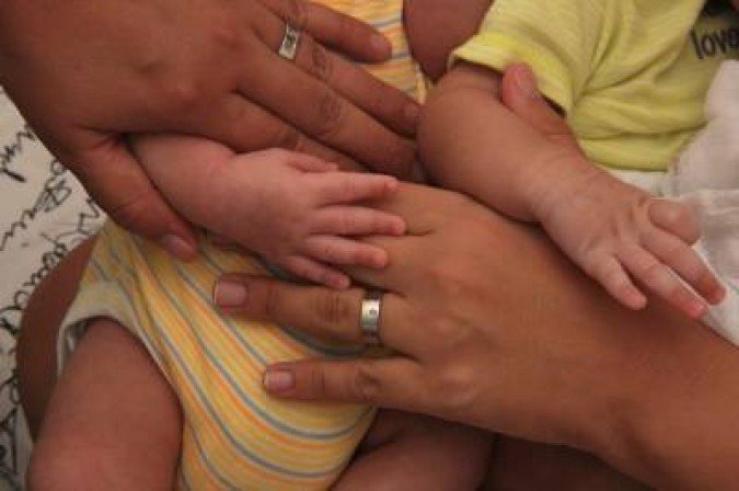 14/03/2014. Credito: Teresa Maia/DP/D.A.Press -  Casal homoafetivo consegue na justica que os filhos gemeos tenham duas maes.