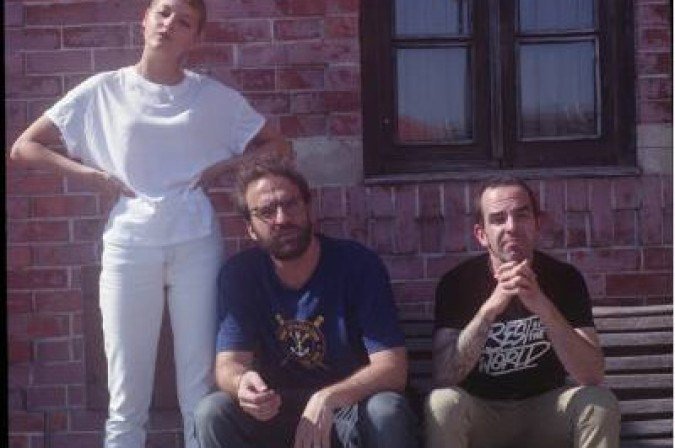 Crédito: Pedro Trigueiro/Divulgação. Banda do Mar, composta pelos músicos Marcelo Camelo, Mallu Magalhães e Fred Ferreira.