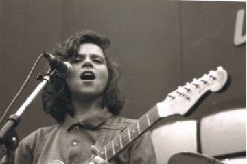 A produção mostrará da ascensão à fama à importância da família na vida de Cássia Eller -  (crédito: Agenciafebre/Divulgao)