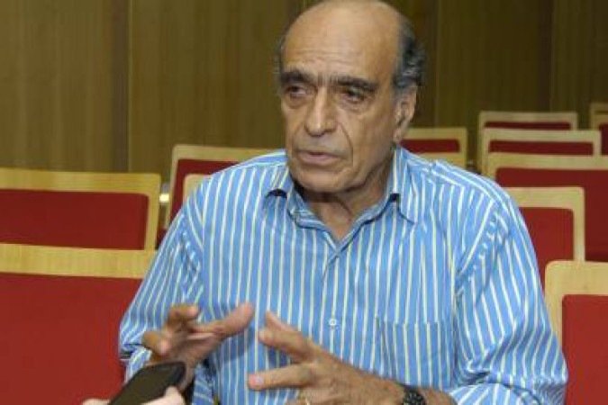 Affonso era viúvo da escritora Marina Colasanti, que morreu em 28 de janeiro - (crédito: Beto Magalhaes/EM/D.A Press) Affonso era viúvo da escritora Marina Colasanti, que morreu em 28 de janeiro - (crédito: Beto Magalhaes/EM/D.A Press)