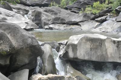 O Vale da Lua foi moldado por milhares de anos pela erosão e lembra a superfície lunar