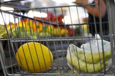 De acordo com o estudo, as compras em supermercados podem ficar 5,7% mais caras -  (crédito: Helio Montferre/Esp. CB/D.A Press)