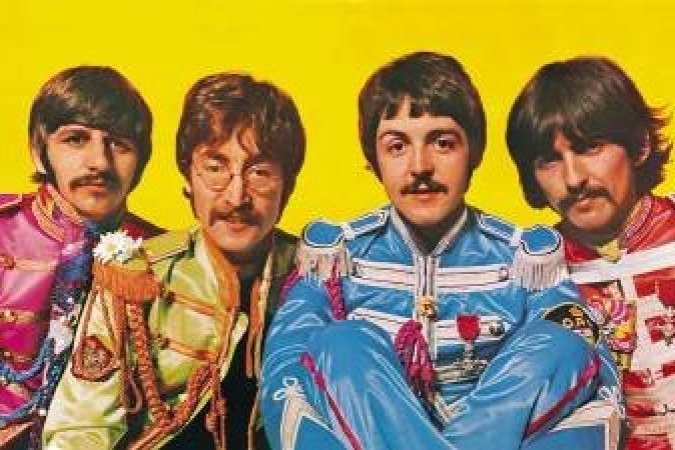 Crédito: Reprodução/Internet. Beatles à época do lançamento deSgt. Pepper's Lonely Hearts Club Band. - (crédito: Reprodução/Internet) Crédito: Reprodução/Internet. Beatles à época do lançamento deSgt. Pepper's Lonely Hearts Club Band. - (crédito: Reprodução/Internet)