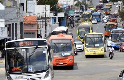 O transporte rodoviário regular está submetido a um marco regulatório com exigências de segurança, manutenção da frota e direitos trabalhistas -  (crédito: Honório  Moreira/OIMP/D.A Press)