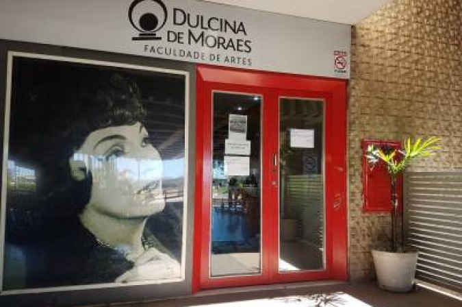 A Faculdade Dulcina de Moraes é um dos projetos ameaçados -  (crédito: Chris Ramirez/Divulgacao)