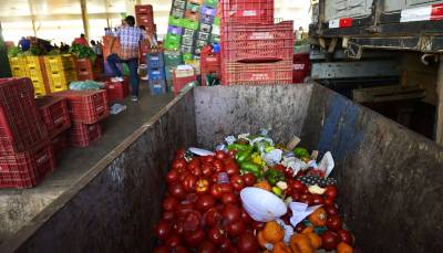 Ao mesmo tempo em que 783 milhões de pessoas passam fome globalmente, o equivalente a mais de um bilhão de refeições são desperdiçadas diariamente -  (crédito: Marcelo Ferreira/CB/D.A Press)