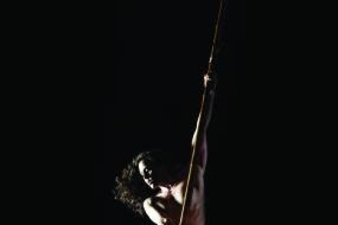 Diego Bresani/Divulgação. Espetáculo O vazio é cheio de coisa, da cia Nós no Bambu.