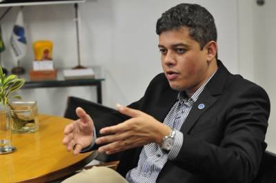 Segundo denúncia, distrital teria presenciado agressões de seu assessor contra mulher e nada teria feito - (crédito: Minervino Junior/CB/D.A Press) Segundo denúncia, distrital teria presenciado agressões de seu assessor contra mulher e nada teria feito - (crédito: Minervino Junior/CB/D.A Press)