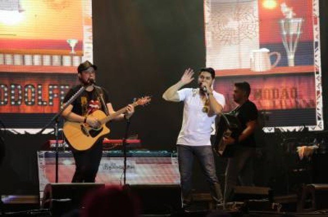 Show de Israel e Rodolfo, no Taguaparque em comemoração ao feriado do Dia do Trabalhador, em 2019 - (crédito: Wallace Martins/Esp. CB/D.A Press) Show de Israel e Rodolfo, no Taguaparque em comemoração ao feriado do Dia do Trabalhador, em 2019 - (crédito: Wallace Martins/Esp. CB/D.A Press)