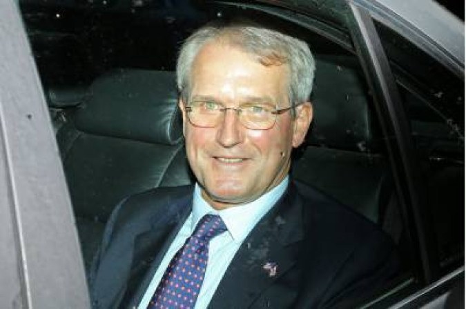 Pro-Brexit Conservative MP, Britain's former Environment Secretary, Owen Paterson is driven out of Winfield House, the residence of the US Ambassador, where US President Trump is staying whilst in London, on June 4, 2019, on the second day of the US President's three-day State Visit to the UK. US President Donald Trump turns from pomp and ceremony to politics and business on Tuesday as he meets Prime Minister Theresa May on the second day of a state visit expected to be accompanied by mass protests. / AFP / ISABEL INFANTES