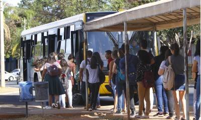 28/08/2019. Credito: Ana Rayssa/CB/D.A. Press. Brasil. Brasilia - DF. Cidades. Perigo para mulheres nas paradas de onibus. Parada de onibus na UnB.
