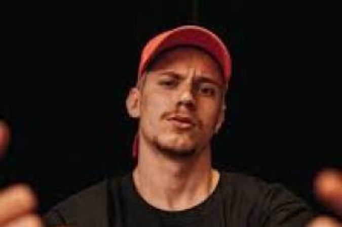  (crédito: Letras/Reprodução)