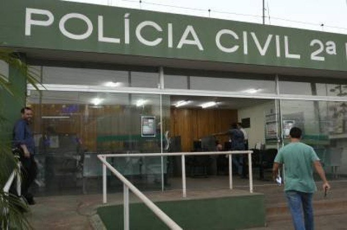 24/09/2019. Crédito: Ed Alves/CB/D.A Press. Brasil. Brasília - DF. Fachada da 2ª DP. - (crédito: Ed Alves/CB/D.A Press) 24/09/2019. Crédito: Ed Alves/CB/D.A Press. Brasil. Brasília - DF. Fachada da 2ª DP. - (crédito: Ed Alves/CB/D.A Press)