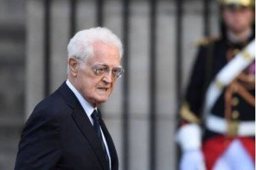 Ex-primeiro-ministro francês Lionel Jospin morre aos 88 anos - (crédito: ERIC FEFERBERG) Ex-primeiro-ministro francês Lionel Jospin morre aos 88 anos - (crédito: ERIC FEFERBERG)