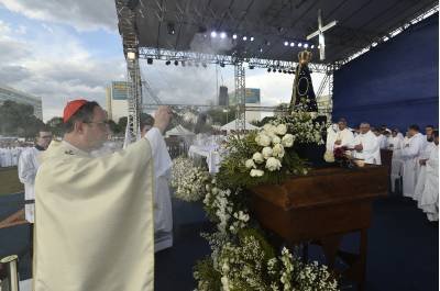 12/10/2019 Crédito: Minervino Junior/CB/D.A Press. Brasil. Brasilia - DF.  Missa do dia de Nossa Senhora de Aparecida - Dia das Crianças.