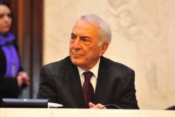 'Trump não entende, feita essa analogia, por que seu devoto Jair Bolsonaro enfrenta aqui consequências que ele próprio não teve que enfrentar perante a Justiça norte-americana'', diz professor de direito internacional -  (crédito: Pedro de Oliveira/Alep)