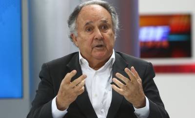 25/11/2019. Credito: Ana Rayssa/CB/D.A. Press. Brasil. Brasilia - DF. CB Poder. Entrevista com o ex-senador Cristovam Buarque.