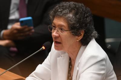 Deputada Arlete Sampaio (PT) cobrou explicações da Sejus -  (crédito: Ed Alves/CB/D.A Press)