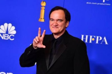 US film director Quentin Tarantino poses in the press room after winning the award for Best Screenplay - Motion Picture and Best Motion Picture - Musical or Comedy during the 77th annual Golden Globe Awards on January 5, 2020, at The Beverly Hilton hotel in Beverly Hills, California. / AFP / FREDERIC J. BROWN -  (crédito: FREDERIC J. BROWN)